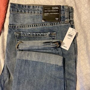Gap Relaxed Fit Midrise Cropped Boyfriend Jeans